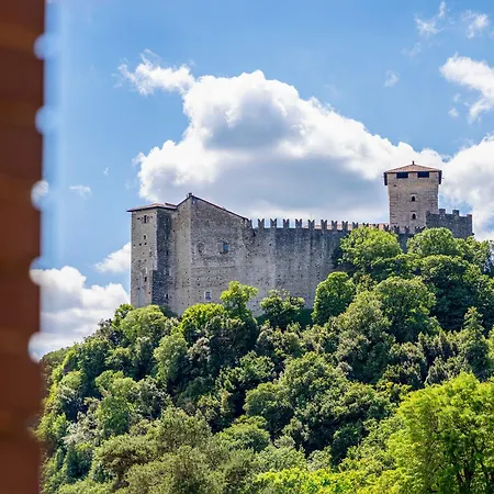 Residenza La Rocca - Maggiore Апартаменты